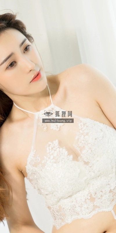 【25】美女壁纸 汶汶 性感 模特 写真 文胸  4K 超清壁纸3840_2160@青蛙壁纸-笨猫小站