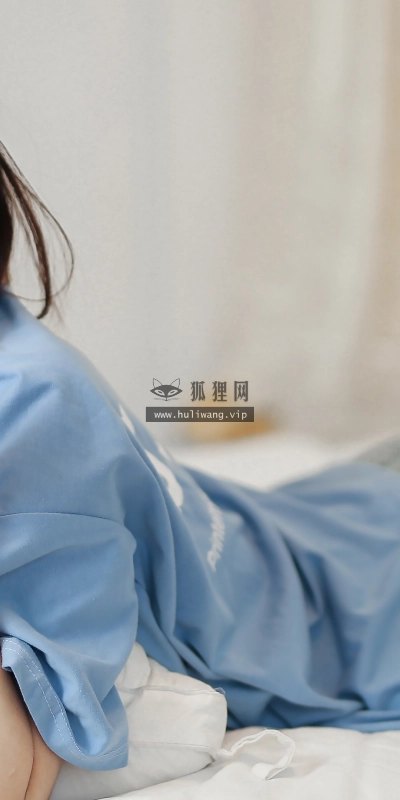 【78】美女壁纸 性感 写真 可爱 居家 短发 井川里予  4K 超清壁纸3840_2160@青蛙壁纸-笨猫小站
