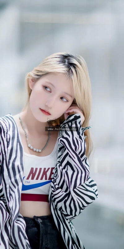 【85】美女壁纸 性感 写真 衬衫 森系  4K 超清壁纸4800_3200@青蛙壁纸-笨猫小站