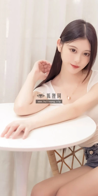 【87】美女壁纸 性感 写真 大长腿 短裤 写真  4K 超清壁纸4800_3600@青蛙壁纸-笨猫小站