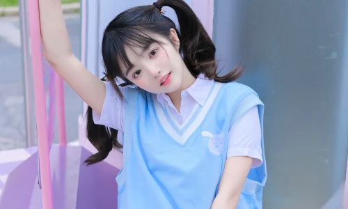 【107】美女壁纸 性感 写真 小陆离 可爱 清纯  4K 超清壁纸3840_2160@青蛙壁纸-笨猫小站