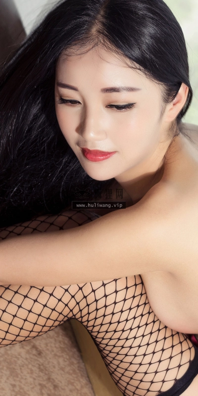 【109】美女壁纸 性感 写真 美背 黑色 丝袜 敏珺  4K 超清壁纸3840_2160@青蛙壁纸-笨猫小站
