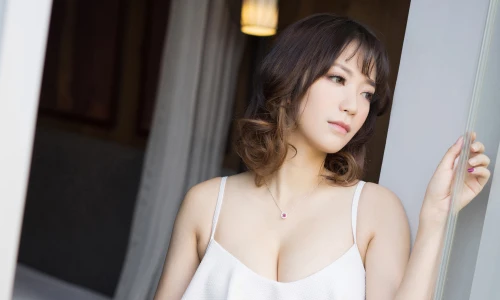 【182】美女壁纸 性感 写真 模特 穆菲菲  4K 超清壁纸3840_2160@青蛙壁纸-笨猫小站