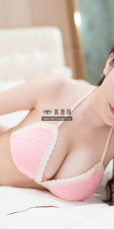 【224】美女壁纸 性感 写真 模特 谢芷馨 粉色 比基尼  4K 超清壁纸3840_2160@青蛙壁纸-笨猫小站