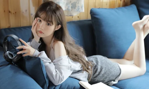 【302】美女壁纸 性感 写真 可爱  4K 超清壁纸3840_2160@青蛙壁纸-笨猫小站