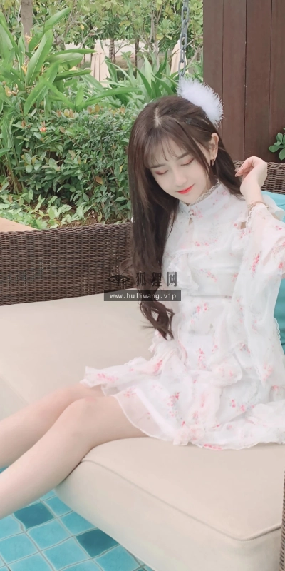 【527】美女壁纸  4K 超清壁纸1080_2400@青蛙壁纸-笨猫小站