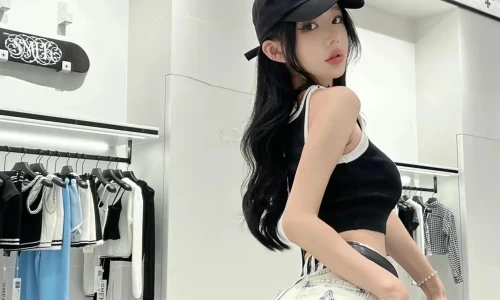 【3282】美女壁纸  4K 超清壁纸1242_2688@青蛙壁纸-笨猫小站