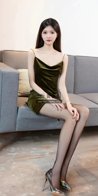 【3844】美女壁纸  2K 高清壁纸1280_1860@青蛙壁纸-笨猫小站