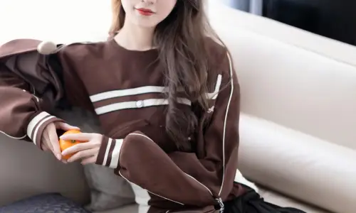 【5414】美女壁纸  4K 超清壁纸2400_3505@青蛙壁纸-笨猫小站