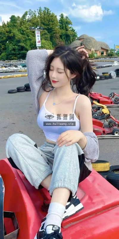 【5546】美女壁纸  4K 超清壁纸1080_2337@青蛙壁纸-笨猫小站