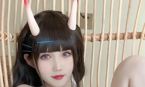 【5612】美女壁纸  2K 高清壁纸946_2048@青蛙壁纸-笨猫小站