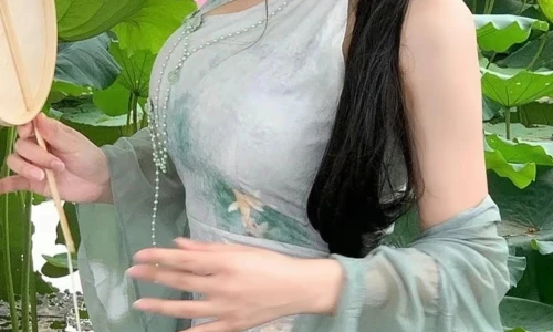 【5717】美女壁纸  4K 超清壁纸1328_2880@青蛙壁纸-笨猫小站