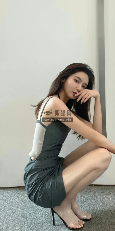 【5795】美女壁纸  2K 高清壁纸1280_1920@青蛙壁纸-笨猫小站