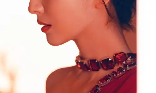 【6453】美女人物壁纸 佟丽娅  1080P 高清壁纸660_1320@青蛙壁纸-笨猫小站