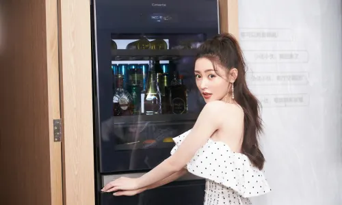 【6633】美女人物壁纸 明星 张天爱 演员  4K 超清壁纸4800_3200@青蛙壁纸-笨猫小站