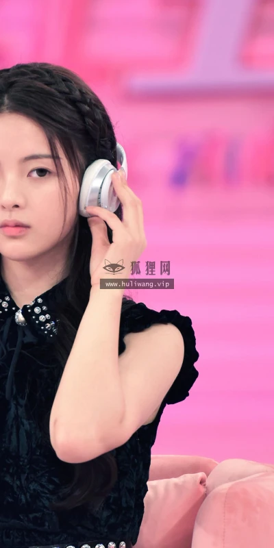 【6664】美女人物壁纸 明星 歌手 演员 杨超越  4K 超清壁纸5013_2968@青蛙壁纸-笨猫小站