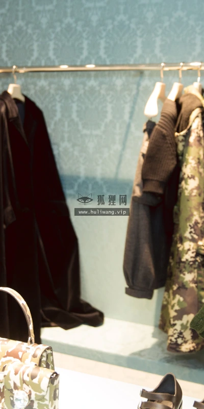 【6754】美女人物壁纸 明星 歌手 演员 杨超越  4K 超清壁纸5760_3840@青蛙壁纸-笨猫小站
