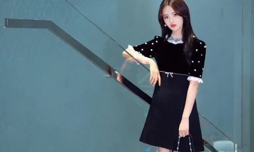 【6759】美女人物壁纸 明星 歌手 演员 杨超越  4K 超清壁纸4514_3224@青蛙壁纸-笨猫小站