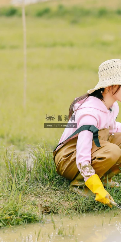 【6786】美女人物壁纸 明星 歌手 演员 杨超越 4K 超清壁纸5472_3648@青蛙壁纸-笨猫小站