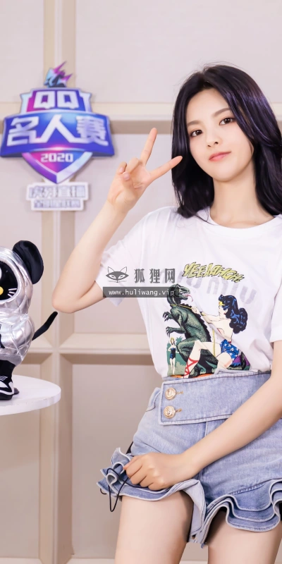 【6787】美女人物壁纸 明星 歌手 演员 杨超越  4K 超清壁纸4032_2653@青蛙壁纸-笨猫小站