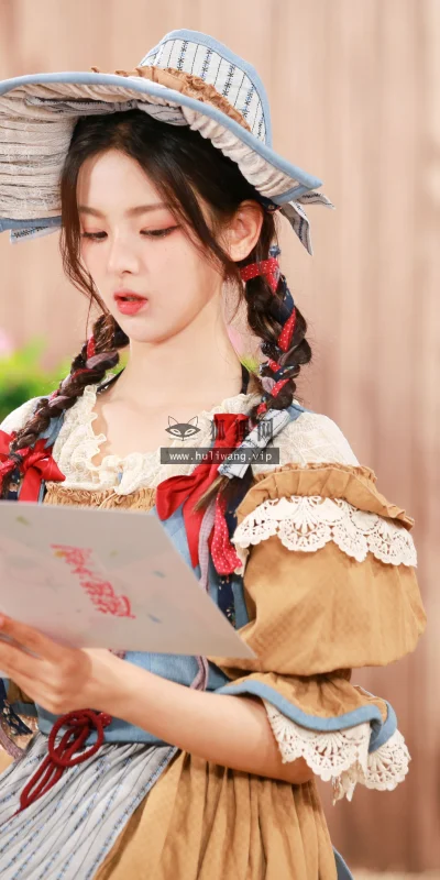 【6791】美女人物壁纸 明星 歌手 演员 杨超越  4K 超清壁纸5760_3840@青蛙壁纸-笨猫小站