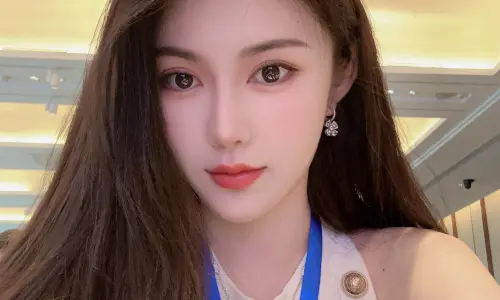 【7171】美女壁纸  4K 超清壁纸1948_2560@青蛙壁纸-笨猫小站