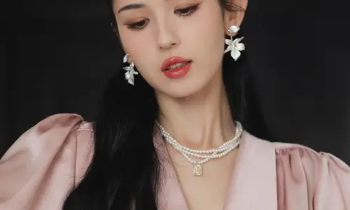 【7379】美女人物壁纸  8K 超清壁纸2160_4800@青蛙壁纸-笨猫小站