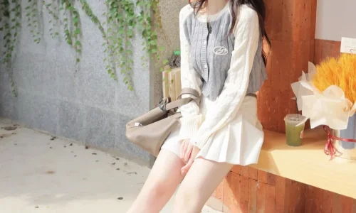 【7396】美女壁纸  2K 高清壁纸1280_1707@青蛙壁纸-笨猫小站