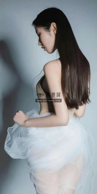 【7569】美女壁纸  4K 超清壁纸1056_2286@青蛙壁纸-笨猫小站
