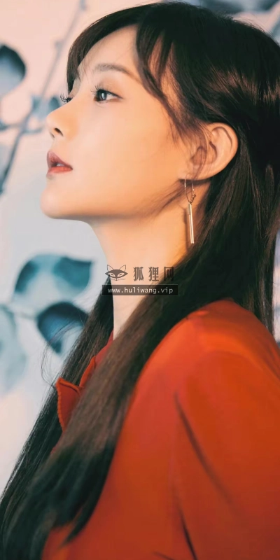 【7680】美女人物壁纸 明星 演员 李一桐  4K 超清壁纸1080_2340@青蛙壁纸-笨猫小站