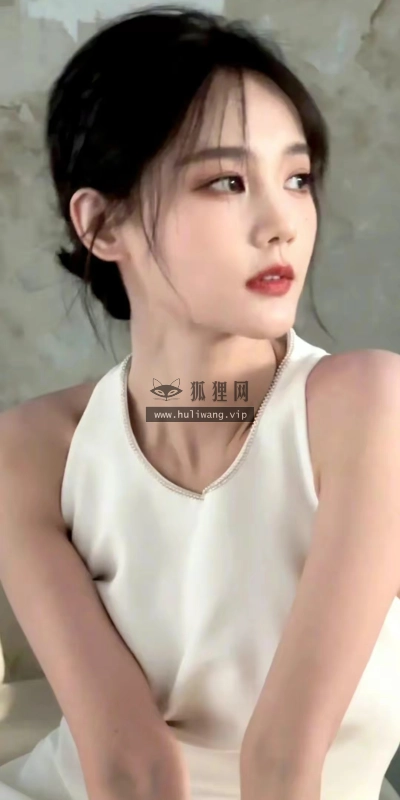 【7684】美女人物壁纸 明星 演员 李一桐  4K 超清壁纸1080_2340@青蛙壁纸-笨猫小站