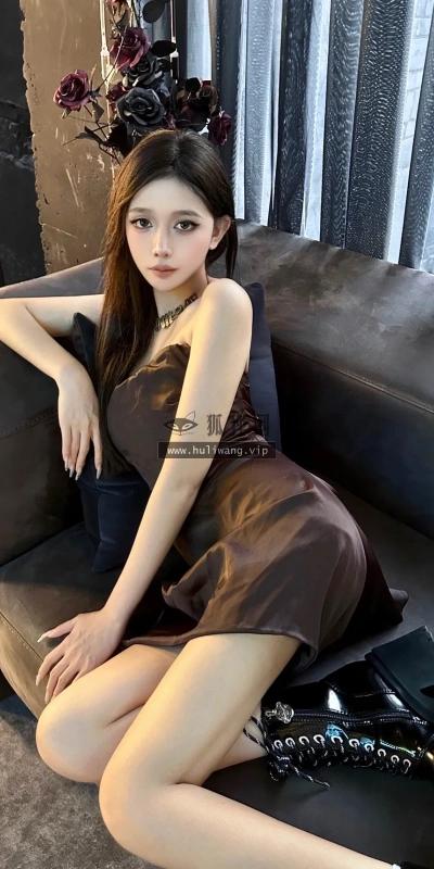 【7818】美女壁纸  2K 高清壁纸1280_1719@青蛙壁纸-笨猫小站
