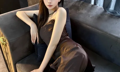 【7818】美女壁纸  2K 高清壁纸1280_1719@青蛙壁纸-笨猫小站