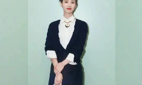 【8024】美女壁纸  4K 超清壁纸1080_2400@青蛙壁纸-笨猫小站