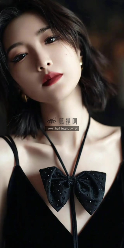【8309】美女人物壁纸  4K 超清壁纸1280_2772@青蛙壁纸-笨猫小站