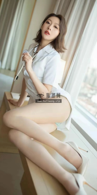 【8525】美女壁纸  2K 高清壁纸1024_1494@青蛙壁纸-笨猫小站