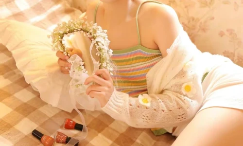 【8533】美女壁纸  2K 高清壁纸1024_1488@青蛙壁纸-笨猫小站