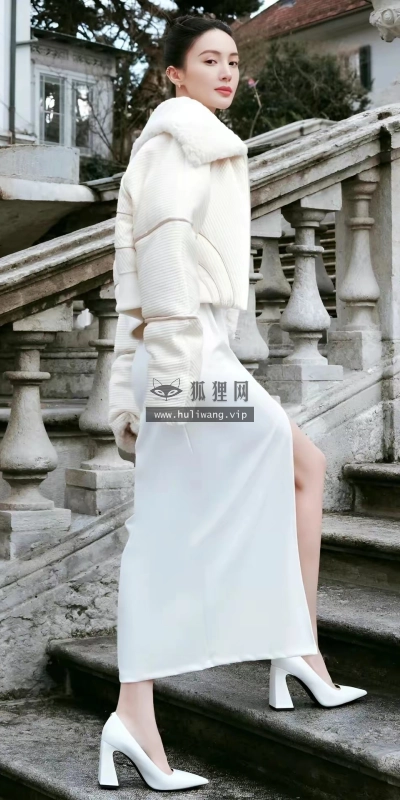 【8879】美女壁纸 明星 金晨  2K 高清壁纸1078_1920@青蛙壁纸-笨猫小站