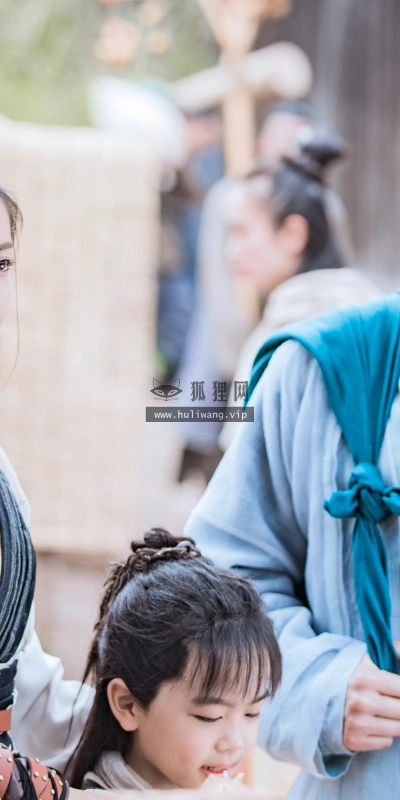 【8975】影视人物美女壁纸 明星 演员 电视剧 倚天屠龙记 小无忌 殷素素 张翠山  4K 超清壁纸3840_2160@青蛙壁纸-笨猫小站