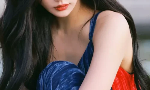 【9070】美女人物壁纸 明星 演员 孔雪儿  4K 超清壁纸1080_2160@青蛙壁纸-笨猫小站