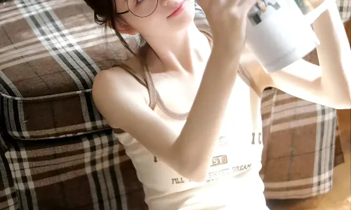【9270】美女壁纸  4K 超清壁纸2560_3734@青蛙壁纸-笨猫小站