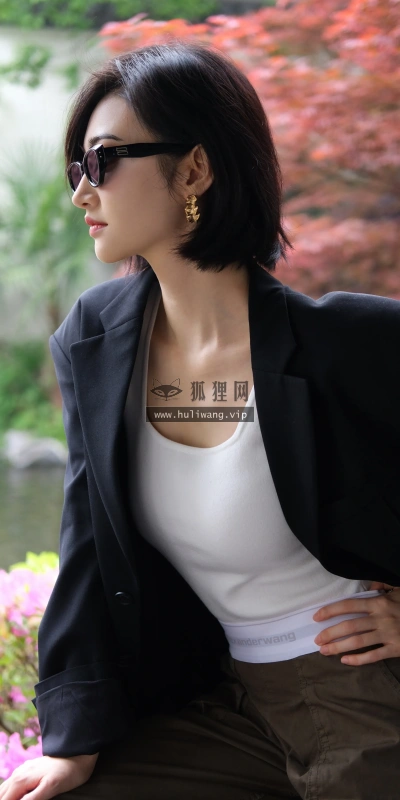 【9342】美女人物壁纸 明星 演员 景甜  4K 超清壁纸1808_4032@青蛙壁纸-笨猫小站
