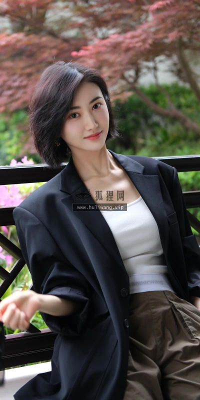 【9347】美女人物壁纸 明星 演员 景甜  4K 超清壁纸1808_4032@青蛙壁纸-笨猫小站