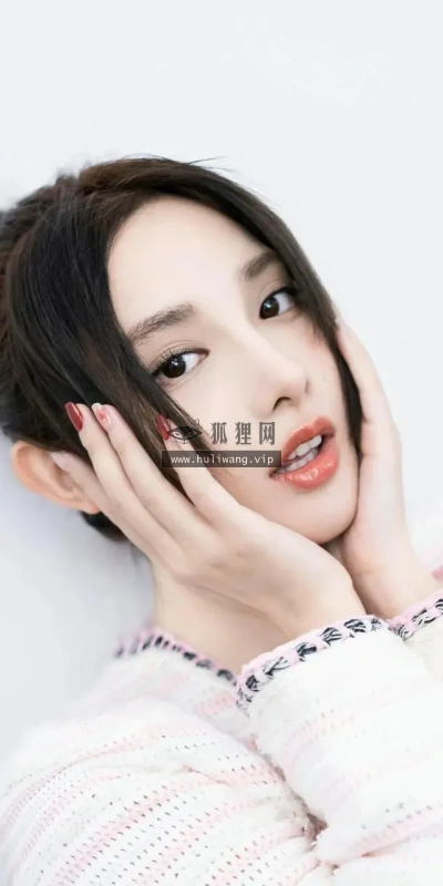 【9446】美女人物壁纸  1080P 高清壁纸640_1385@青蛙壁纸-笨猫小站