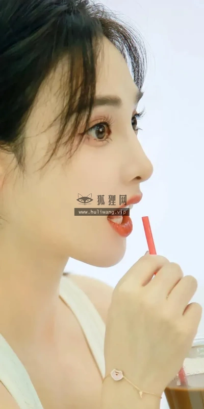 【9444】美女人物壁纸  1080P 高清壁纸640_1385@青蛙壁纸-笨猫小站