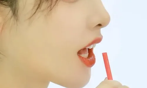 【9444】美女人物壁纸  1080P 高清壁纸640_1385@青蛙壁纸-笨猫小站