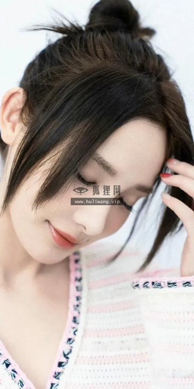【9448】美女人物壁纸  1080P 高清壁纸640_1385@青蛙壁纸-笨猫小站
