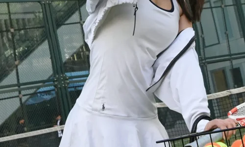 【9911】美女壁纸 美娜 网红 主播  4K 超清壁纸1729_2987@青蛙壁纸-笨猫小站