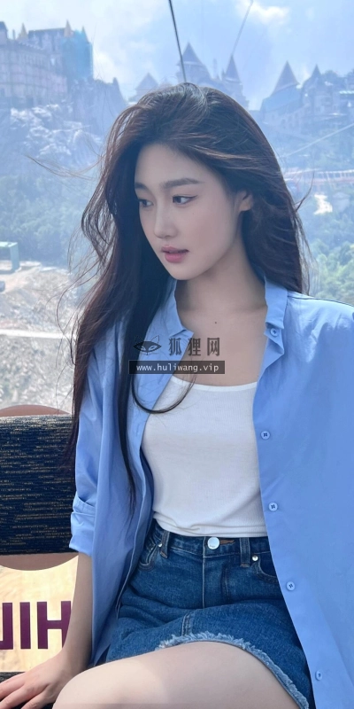 【10023】美女人物壁纸 网红 潘敏 2K 高清壁纸1440_1920@青蛙壁纸-笨猫小站