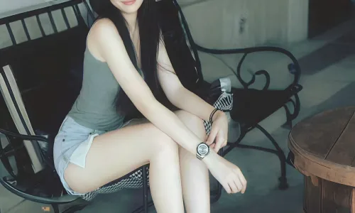 【10309】美女壁纸  4K 超清壁纸2560_3412@青蛙壁纸-笨猫小站